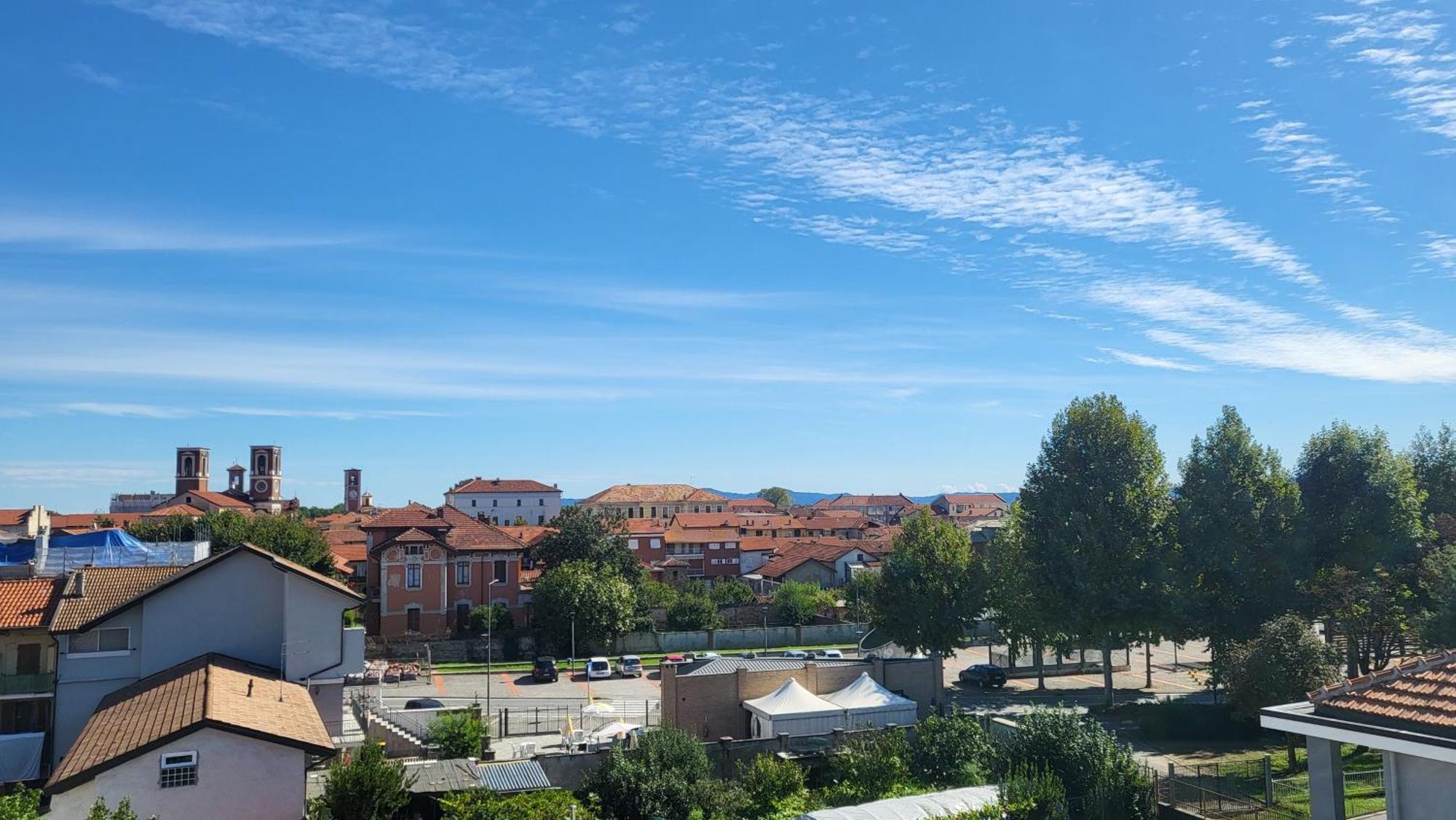 Appartamento La Casa Dei Libri Caselle Torinese Esterno foto