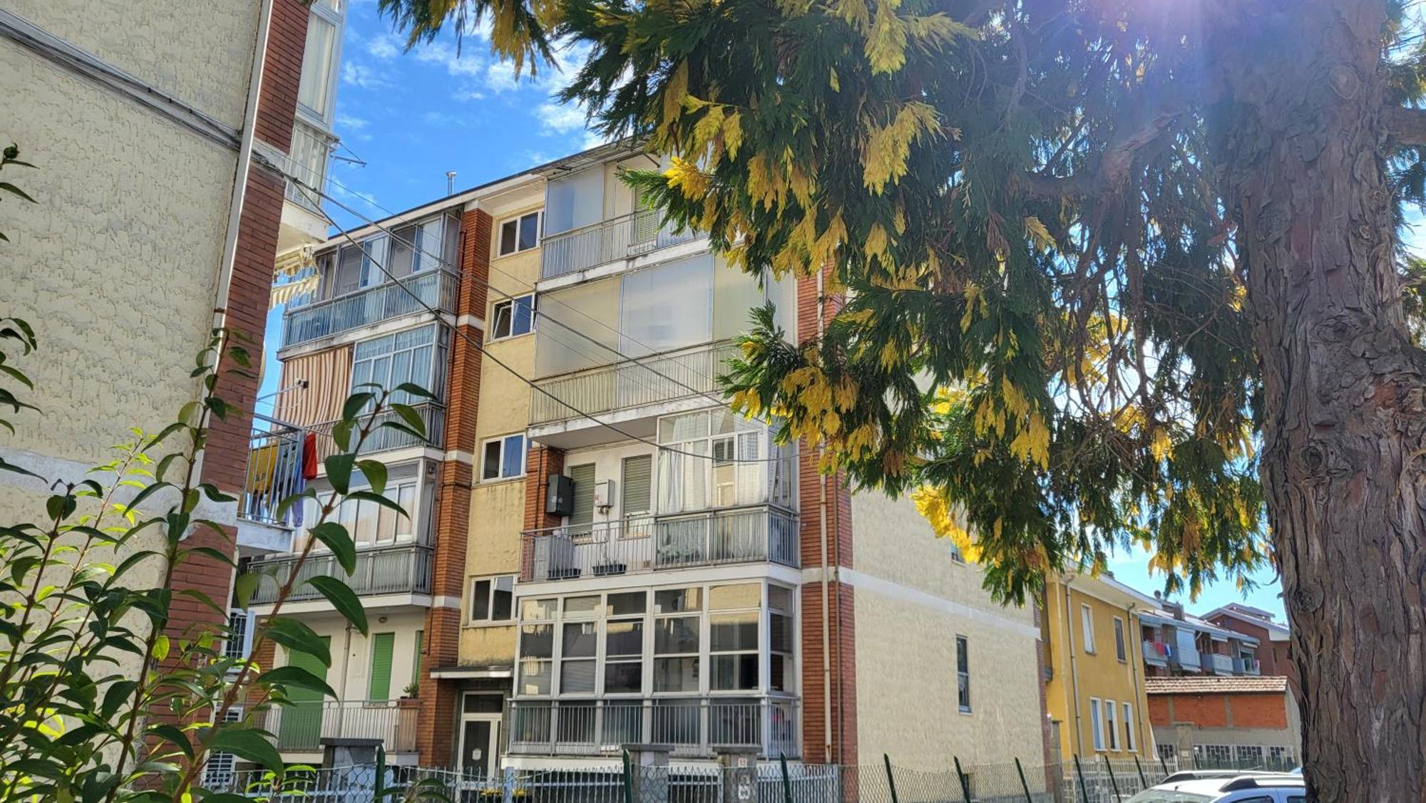 Appartamento La Casa Dei Libri Caselle Torinese Esterno foto